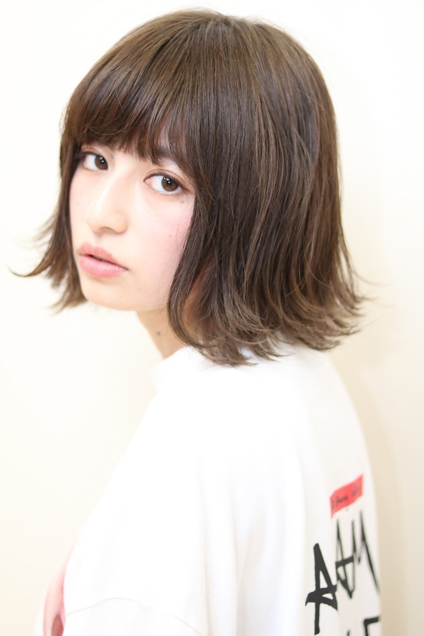 《CIEL Hair Salon》切りっぱなしタンバルモリボブ/及川翔
