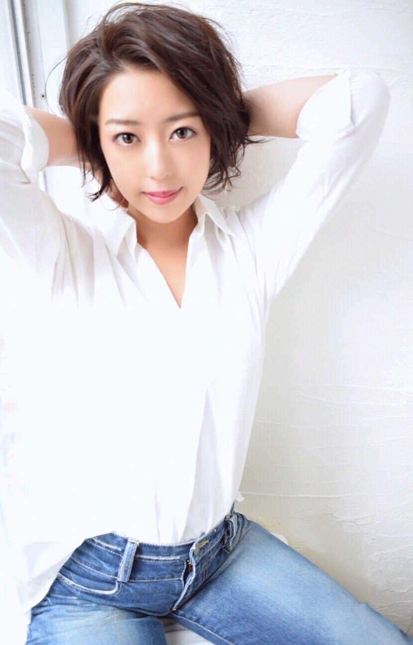 かきあげバングってセクシー 女優やモデルみたいにさらっとかきあげ いい女 っぷりを上げてみよう ホットペッパービューティーマガジン かきあげバングってセクシー 女優やモデルみたいにさらっとかきあげ いい女 っぷりを上げてみよう ホットペッパービューティーマガジン