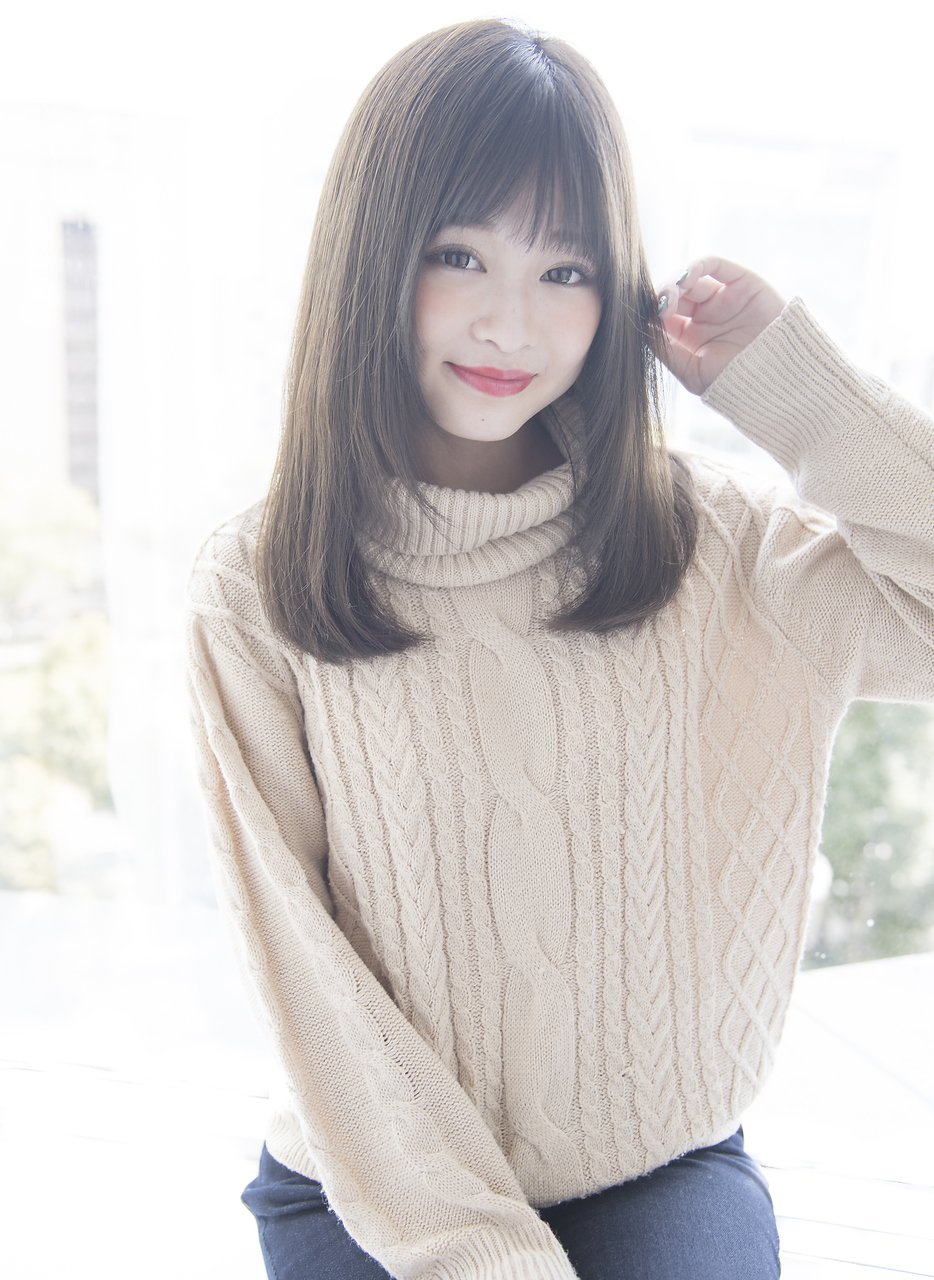 冬のロングヘアは優しく甘く ガーリー キュートなロングヘア集めました ホットペッパービューティーマガジン