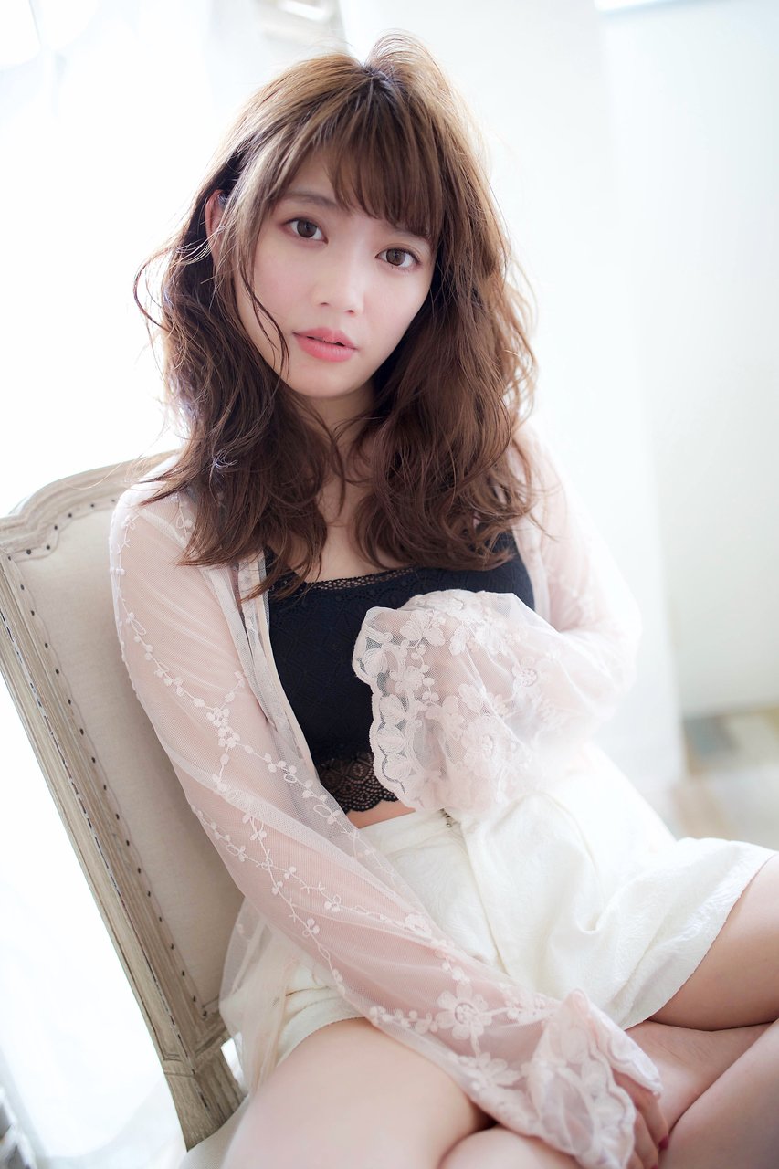 ミックスウェーブで巻き髪風可愛いひし形セミディー