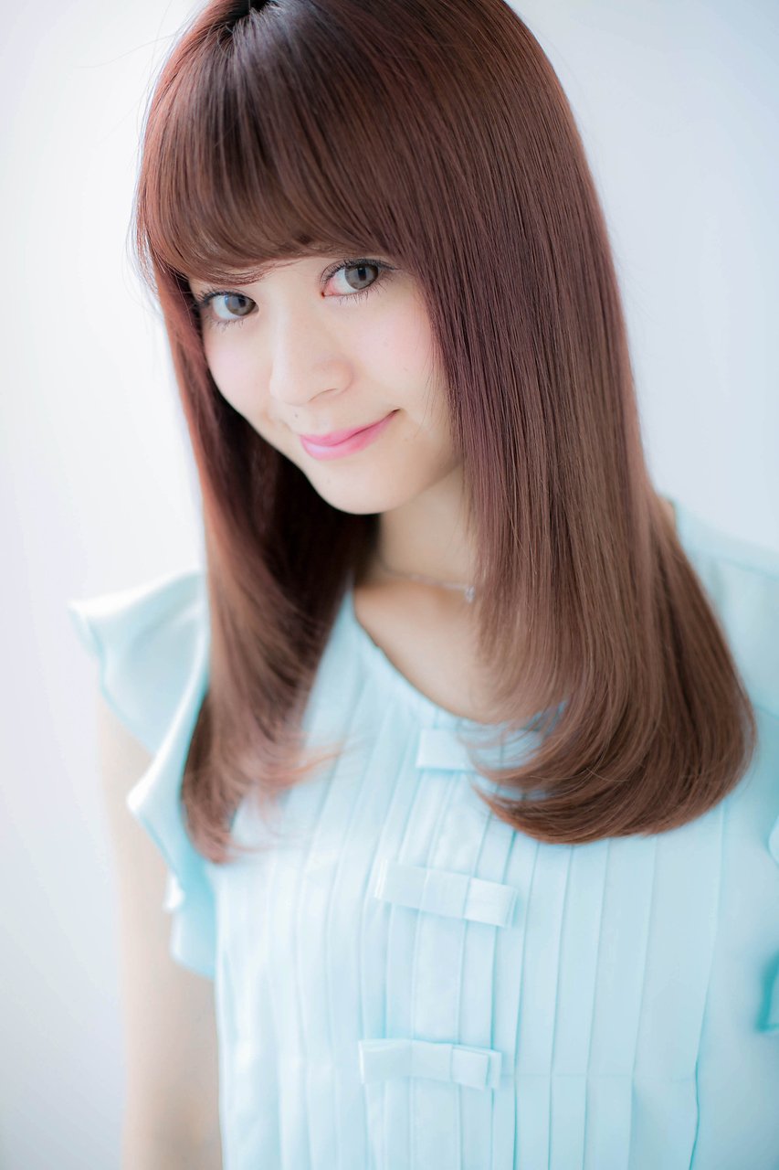 ストレートロングをキープしたいけど 飽きた女子必見 ロングのままイメチェンを叶えるポイントとは ホットペッパービューティーマガジン ストレートロングをキープしたいけど 飽きた女子必見 ロングのままイメチェンを叶えるポイントとは ホットペッパービューティーマガジン