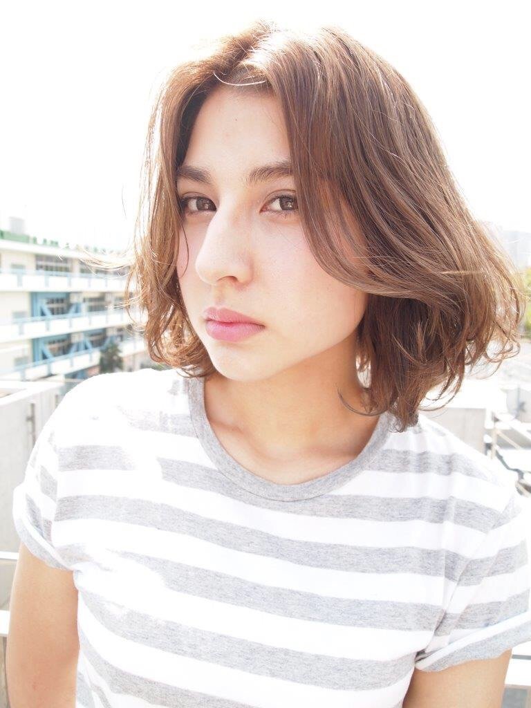 外国人風ゆるぼさボブディ【Trois epis 表参道 美容院】