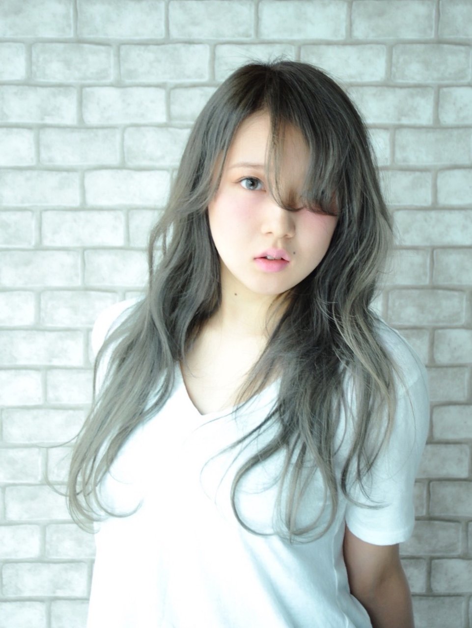 ☆Luce Hair design☆　プラチナグレージュ　（宮原名央）