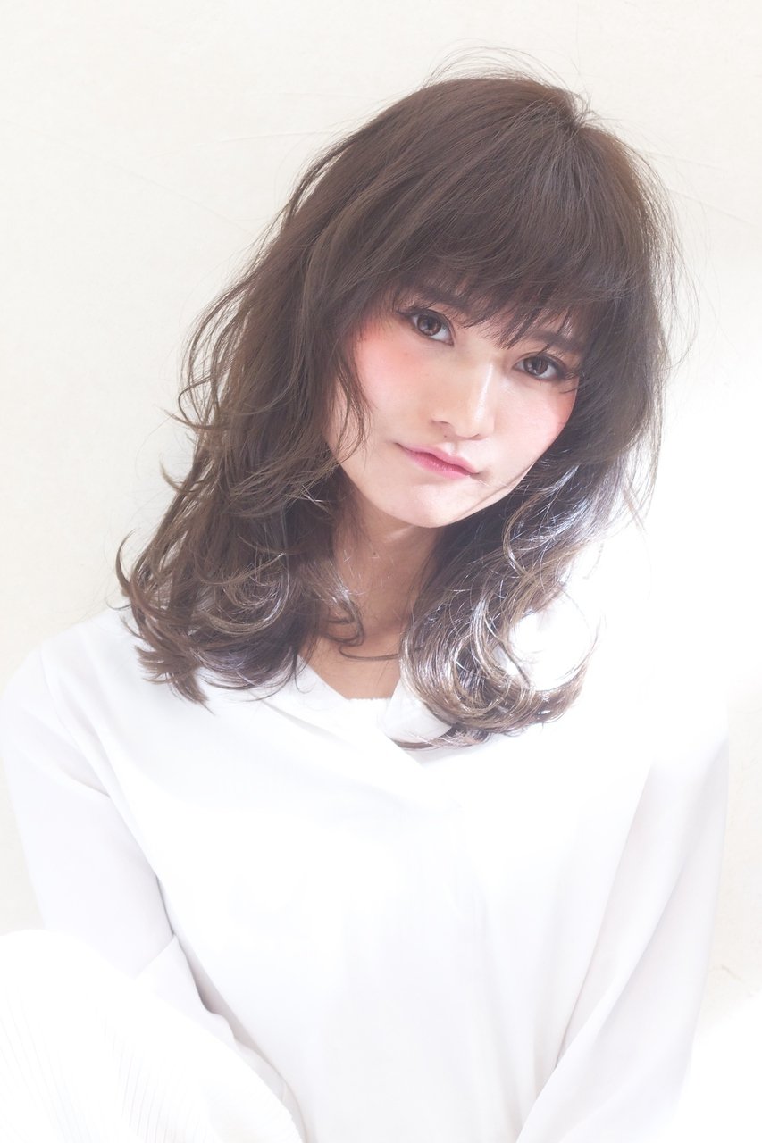 18 春 マッシュ ロングヘアーの マッシュウルフ で大人女子のかっこ可愛いを目指そう ホットペッパービューティーマガジン