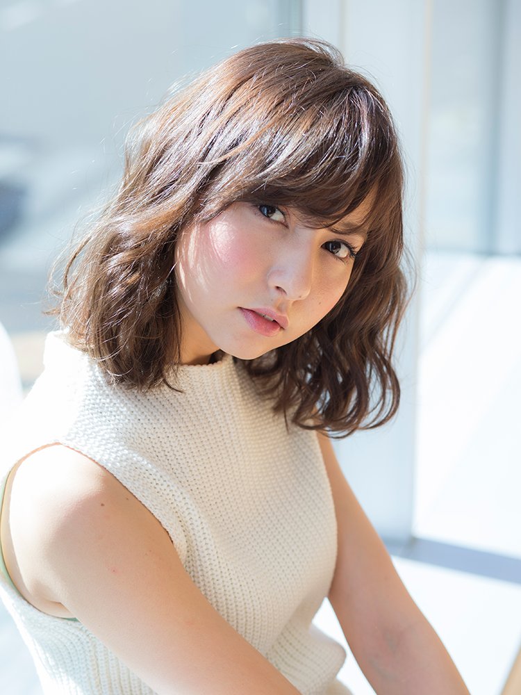 【NOB hairdesign杉田店】ゆるふわ切りっぱなしボブ