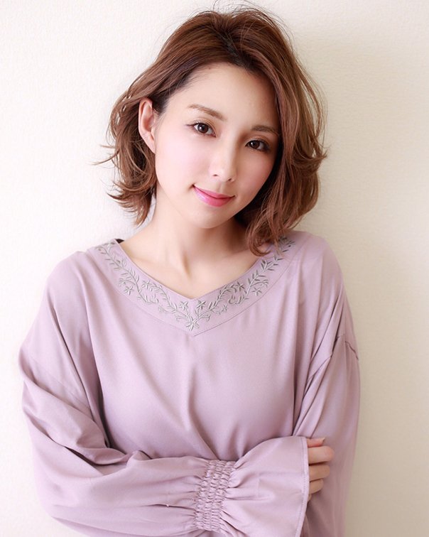 大人可愛いゆるふわショートボブスタイル☆