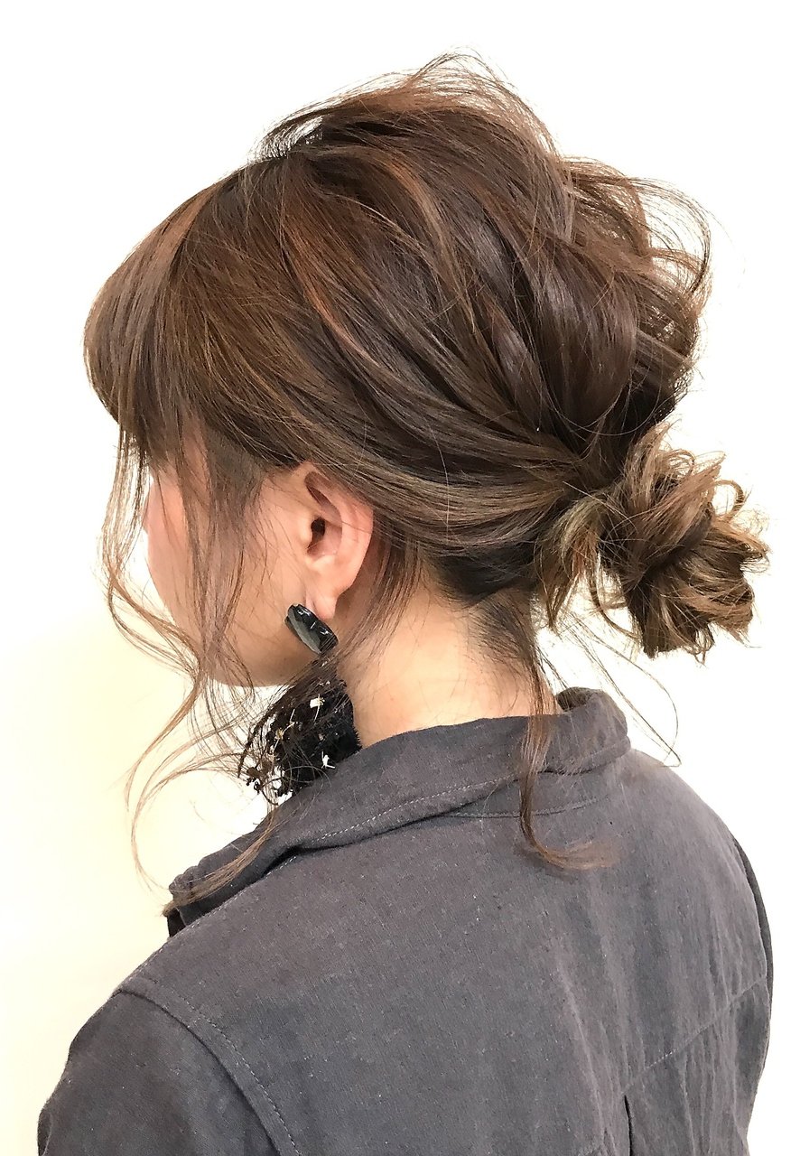 簡単にできる おしゃれなまとめ髪アレンジ特集 垢抜けポイントとおすすめスタイル ホットペッパービューティーマガジン