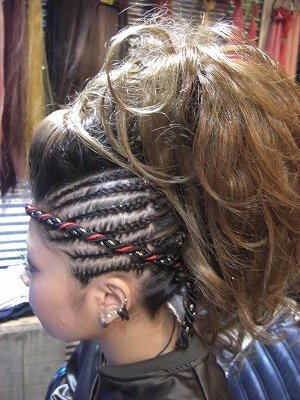 18年夏のお祭りオンナ髪型10選 派手で華やかなプロ仕様のヘアアレンジカタログ ホットペッパービューティーマガジン