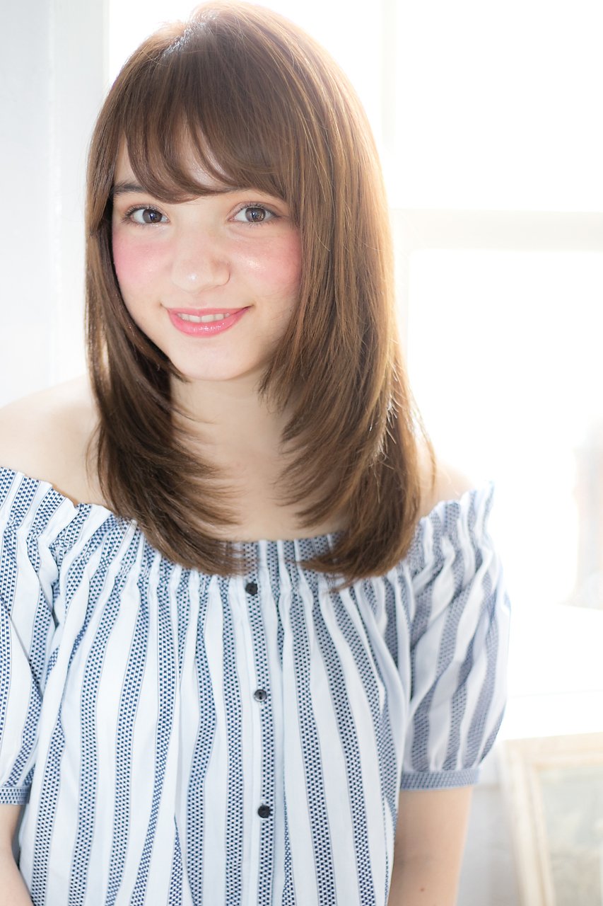 NORA【ERI】小顔似合わせカット艶アッシュナチュラルストレート
