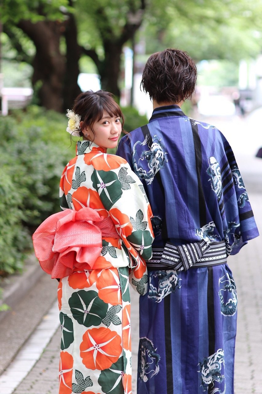 浴衣デートで女子が100倍かわいく見える髪型やしぐさやは ゲンナリng集も ホットペッパービューティーマガジン 浴衣デートで女子が100倍かわいく見える髪型やしぐさやは ゲンナリng集も ホットペッパービューティーマガジン