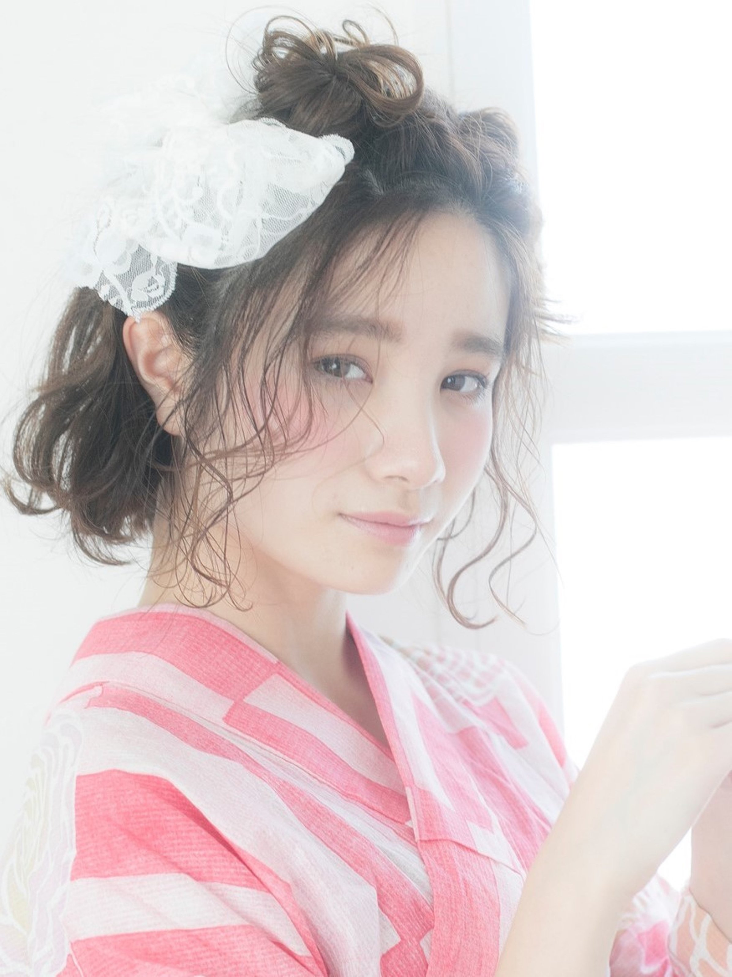 浴衣デートで女子が100倍かわいく見える髪型やしぐさやは ゲンナリng集も ホットペッパービューティーマガジン 浴衣デートで女子が100倍かわいく見える髪型やしぐさやは ゲンナリng集も ホットペッパービューティーマガジン