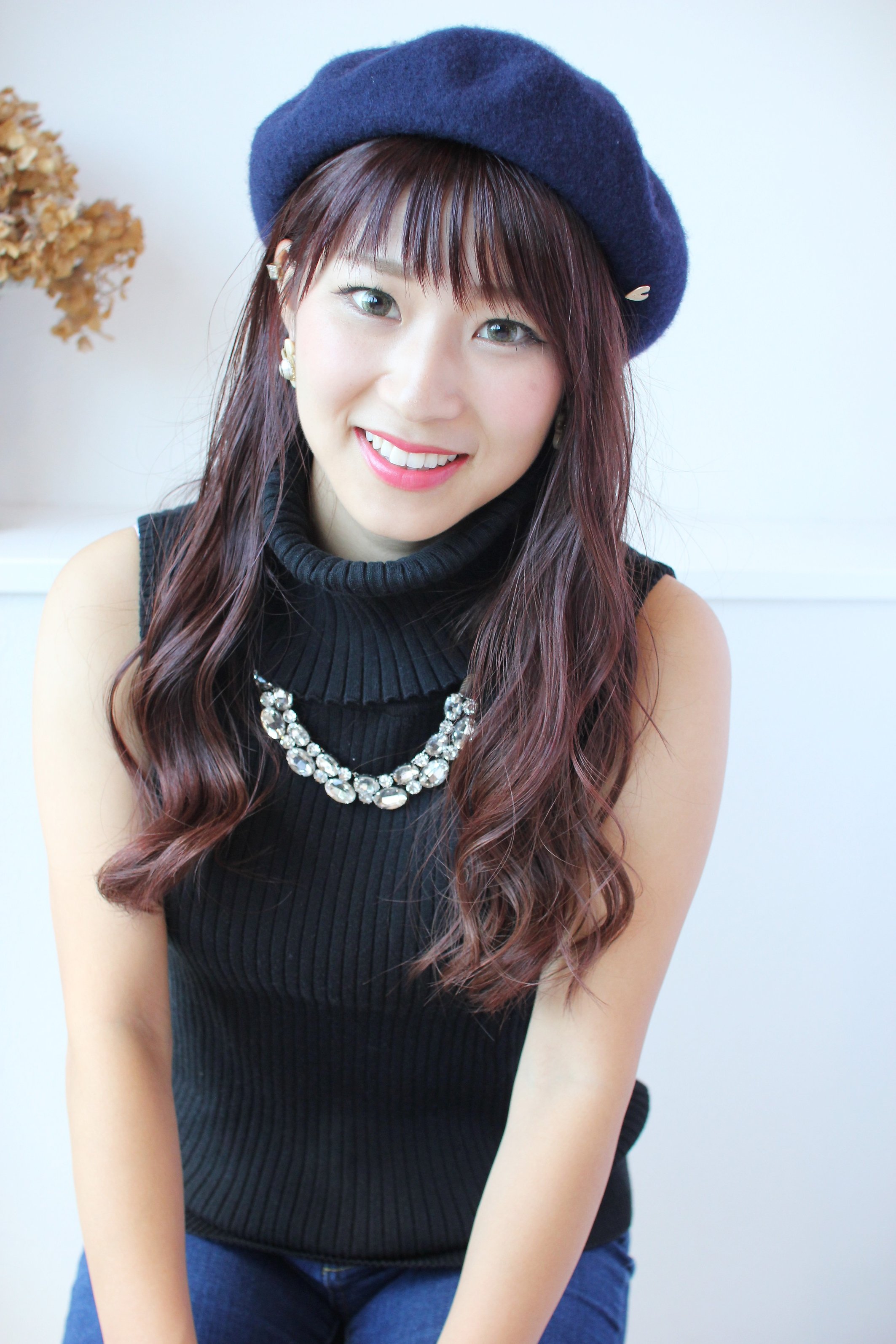 ベレー帽のかぶり方 ヘアアレンジ講座 今よりもっとかわいくなれるコツを要チェック ホットペッパービューティーマガジン