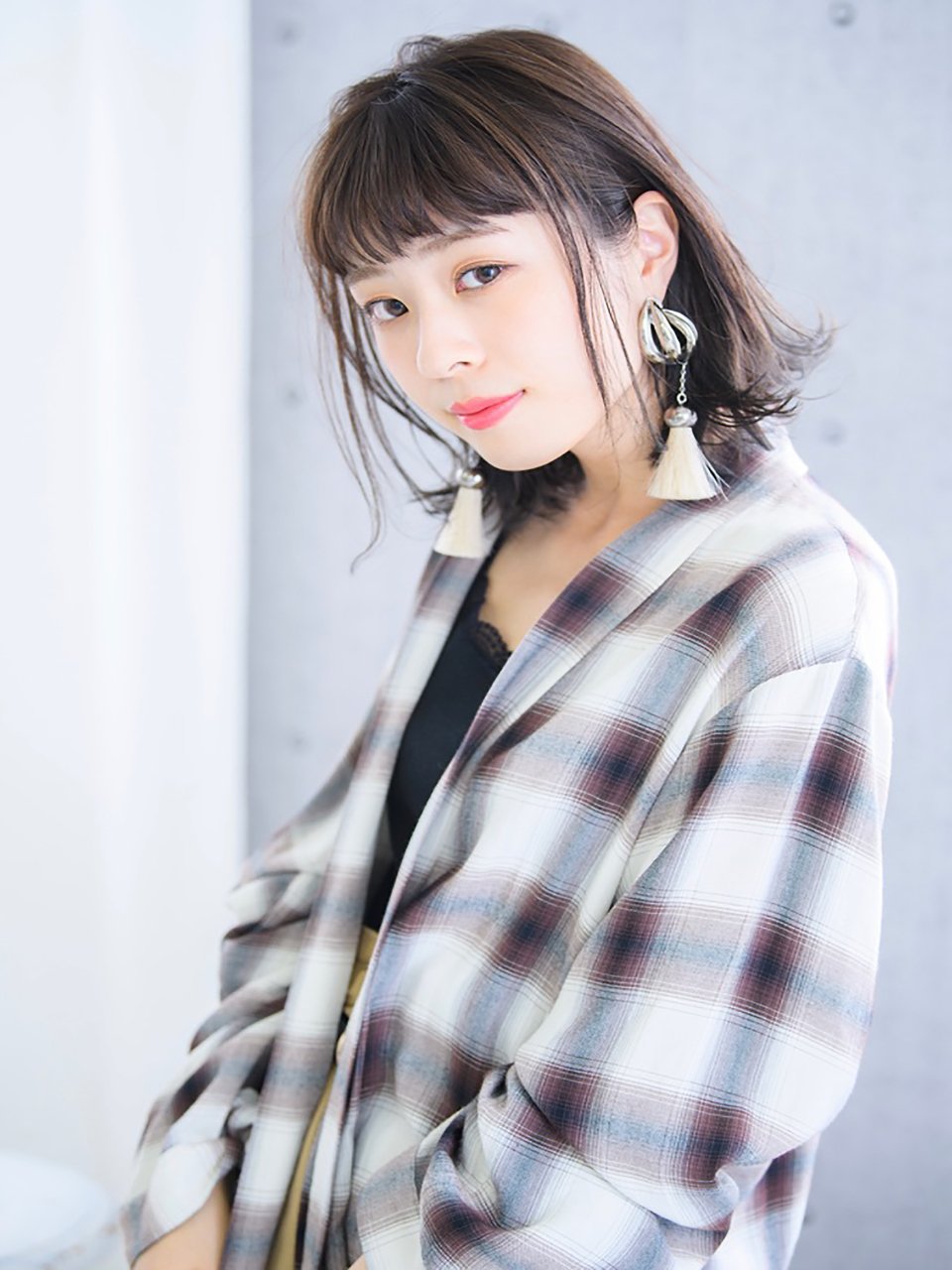 アッシュグレージュワンレングスボブ☆透明感ブルージュカラー