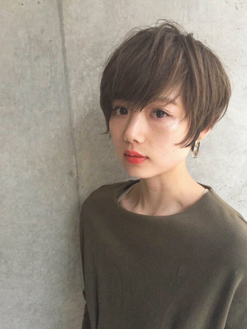 【シルエットカット】小顔効果　バランスカット　