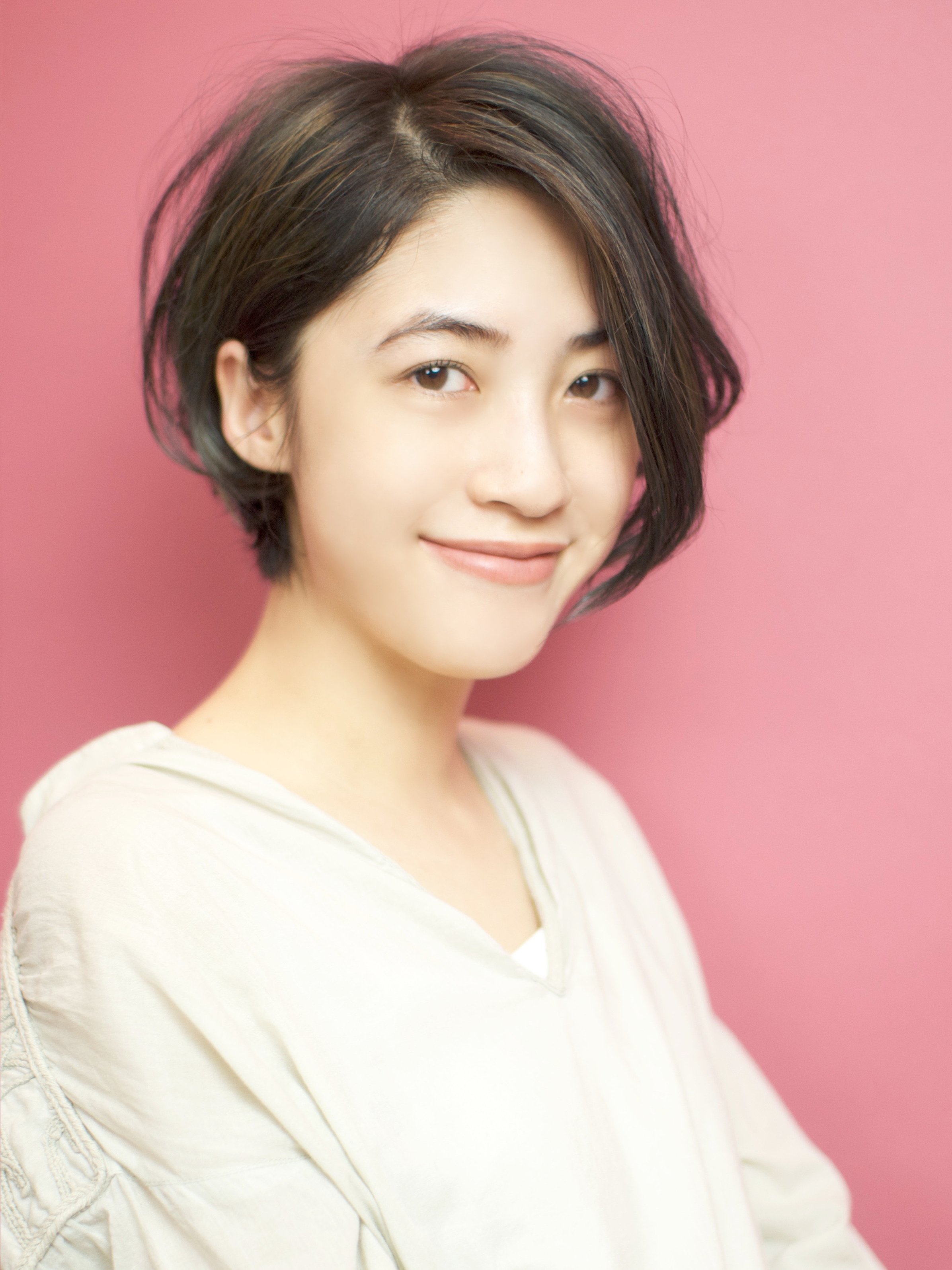 耳かけショートボブ☆大人可愛くカッコよく♪