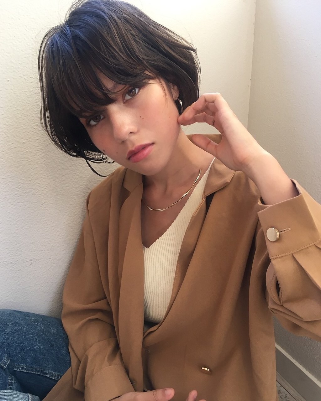 ひし形シルエット切りっぱなしボブ