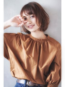 【簡単スタイリング】大人可愛いボブ×マロンベージュの透明感