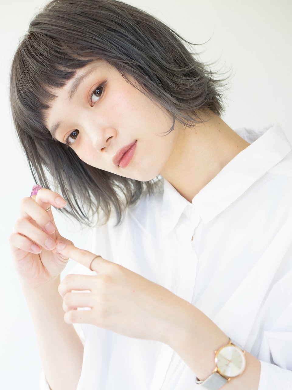 [CIECA.]ネイビーアッシュカラーの軽めボブ