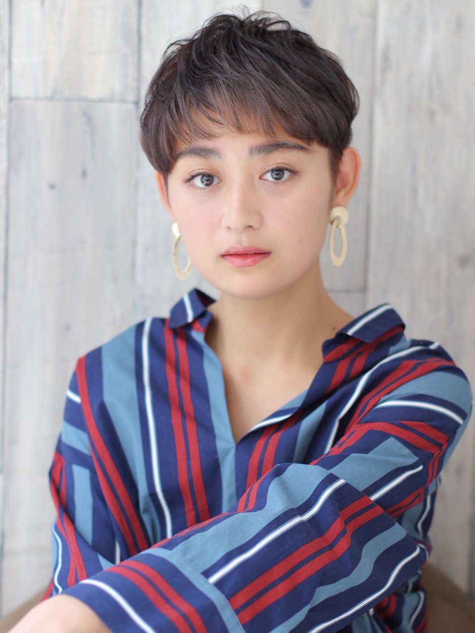 《小林優美》冬☆ハンサムマッシュショート×ラベンダーアッシュ