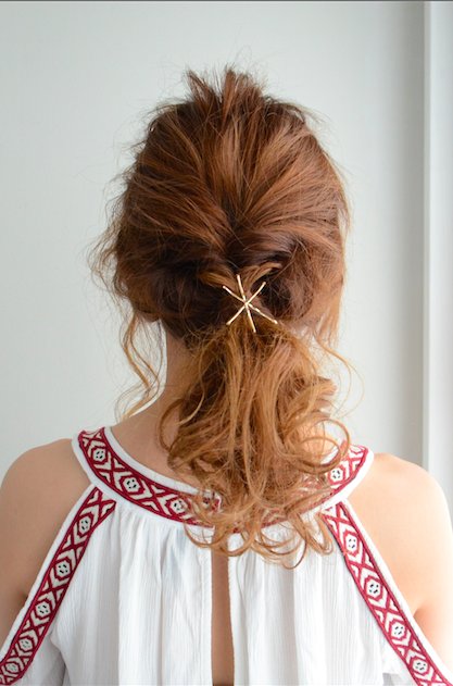 大人っぽポニーテール徹底研究 結ぶ位置や前髪 後れ毛で印象が変わるアレンジ特集 ホットペッパービューティーマガジン