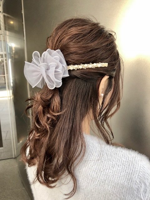 パーティーお呼ばれ小顔セミディヘアアレンジ　MASSIVE大宮