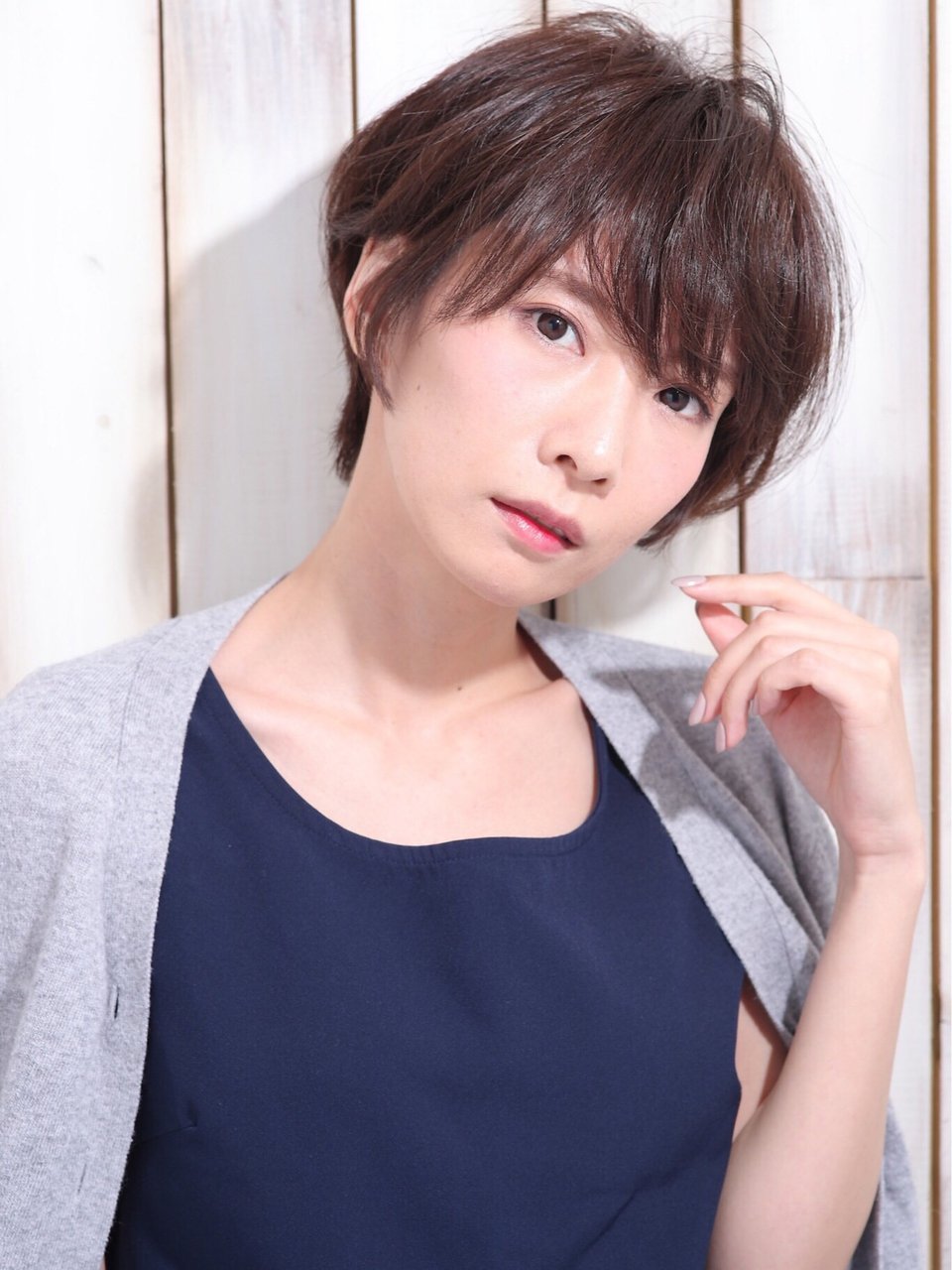 耳かけスッキリ大人のツヤ髪リラクシーショートボブスタイル☆