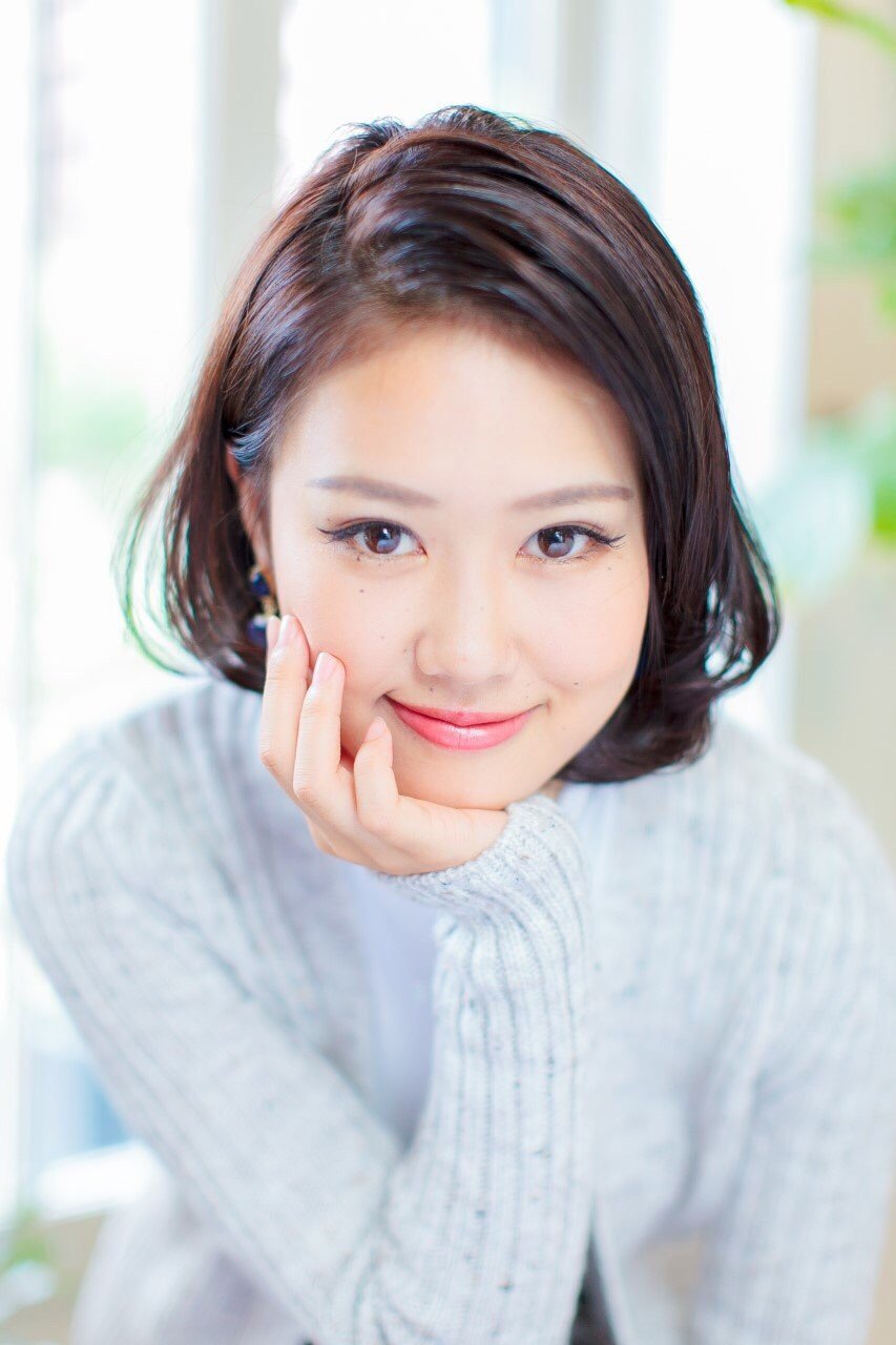 ナチュラル黒髪大人ボブ
