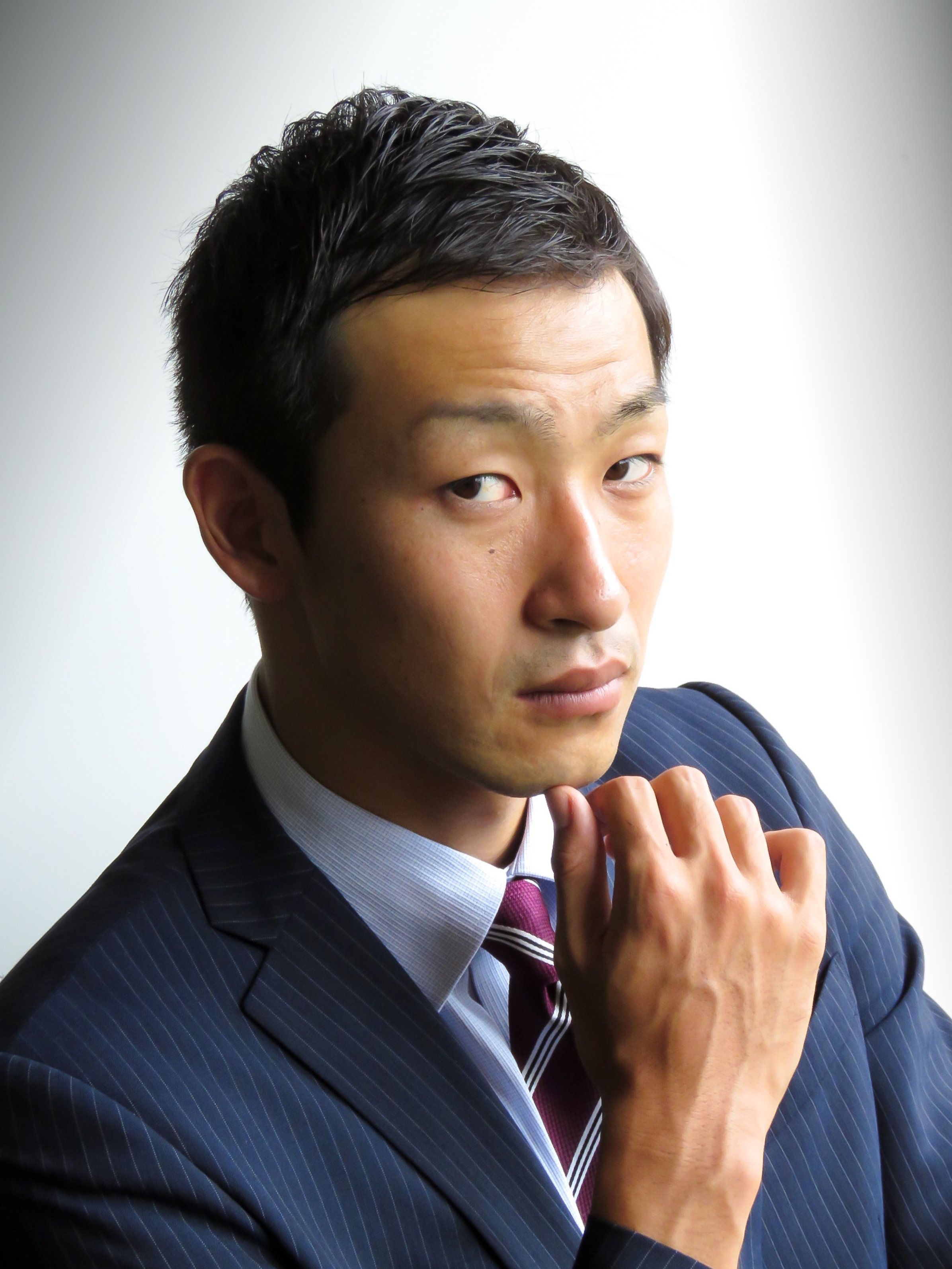 社会人メンズにおすすめのビジネスヘア特集 スーツに似合う髪型で第一印象up ホットペッパービューティーマガジン 社会人メンズにおすすめのビジネスヘア特集 スーツに似合う髪型で第一印象up ホットペッパービューティーマガジン