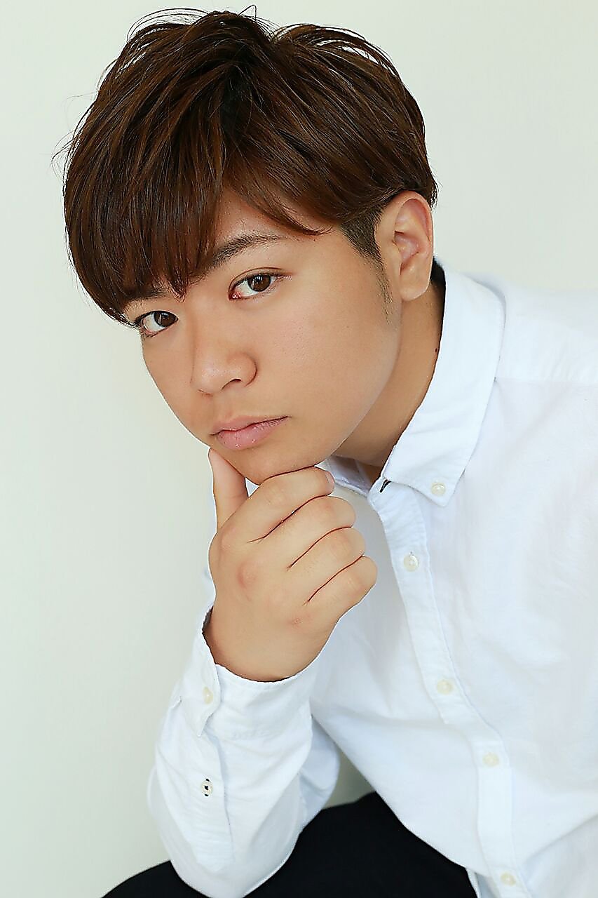 社会人メンズにおすすめのビジネスヘア特集 スーツに似合う髪型で第一印象up ホットペッパービューティーマガジン