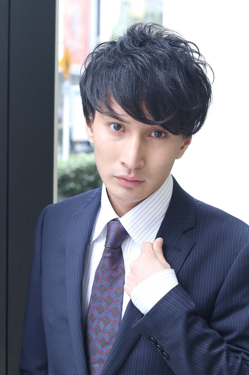 社会人メンズにおすすめのビジネスヘア特集 スーツに似合う髪型で第一印象up ホットペッパービューティーマガジン