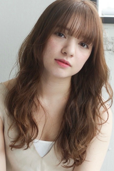 大人女子に似合うぱっつん前髪が知りたい 子どもっぽくならないぱっつんのアレンジテクご紹介 ホットペッパービューティーマガジン