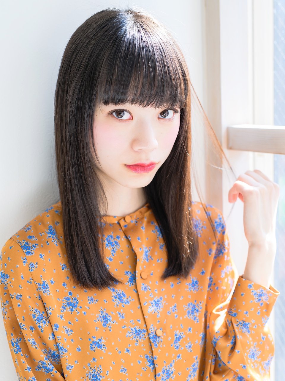 暗髪ナチュラルストレート
