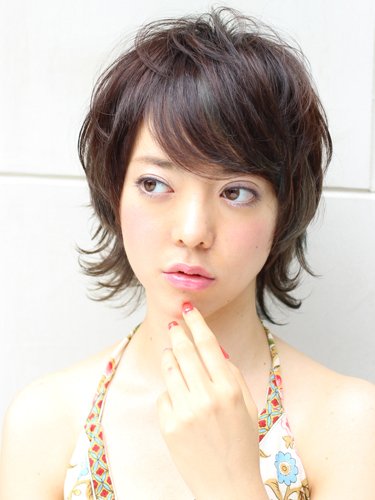 大人可愛いショートウルフ