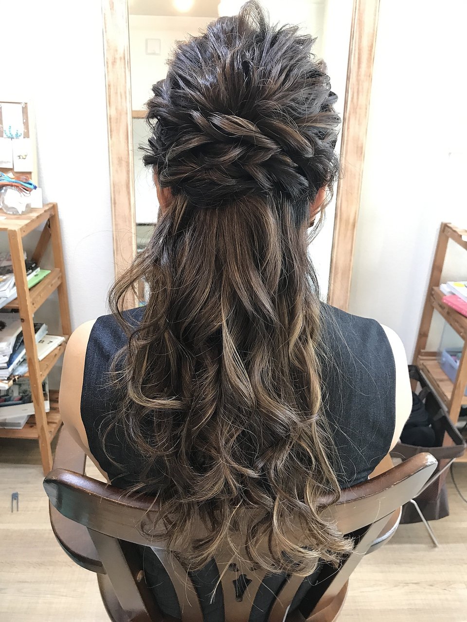 ふんわりハーフアップアレンジ【ヘアセット  立川南口】