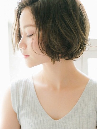 あごラインショートボブ