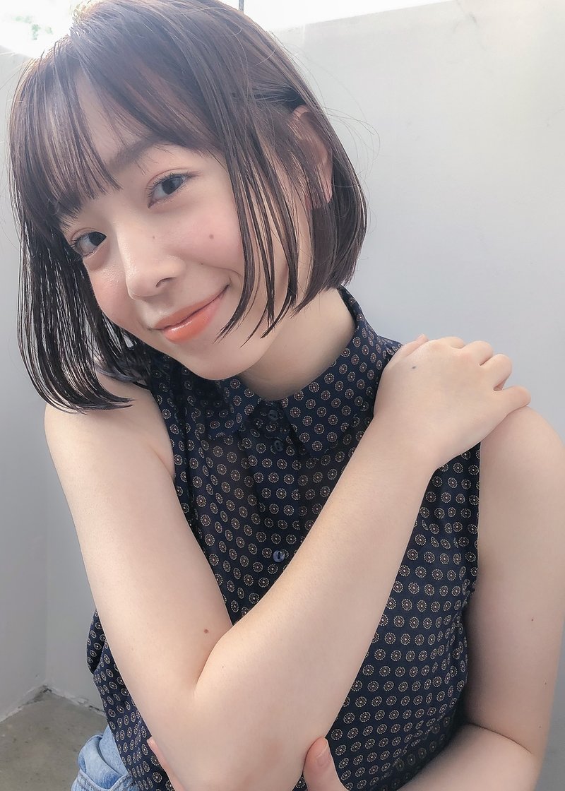 エラ張り顔 に似合う髪型とは ショート ロング ベース顔を小顔に見せるヘアスタイル集 ホットペッパービューティーマガジン エラ張り顔 に似合う髪型とは ショート ロング ベース顔を小顔に見せるヘアスタイル集 ホットペッパービューティーマガジン