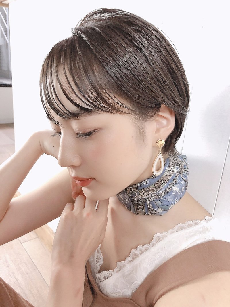 グラデーションカラー+ダブルバングで小顔ワンサイドショート♪