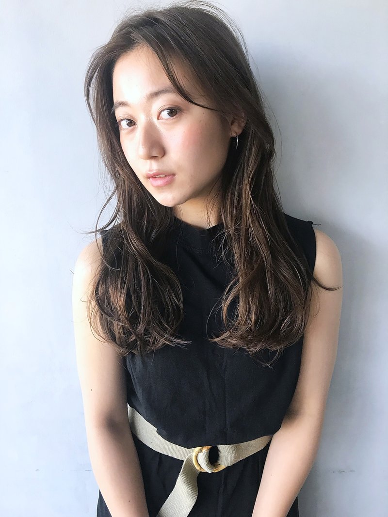 【unami】抜け感たっぷり！ナチュラルセミロング☆澤田杏奈