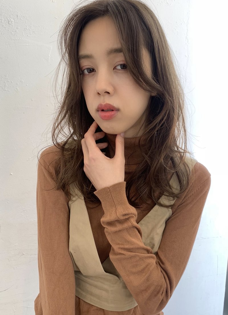 すぐできる かきあげ前髪 プロが教える作り方と 長さ別ヘアアレンジ ホットペッパービューティーマガジン すぐできる かきあげ前髪 プロが教える作り方と 長さ別ヘアアレンジ ホットペッパービューティーマガジン