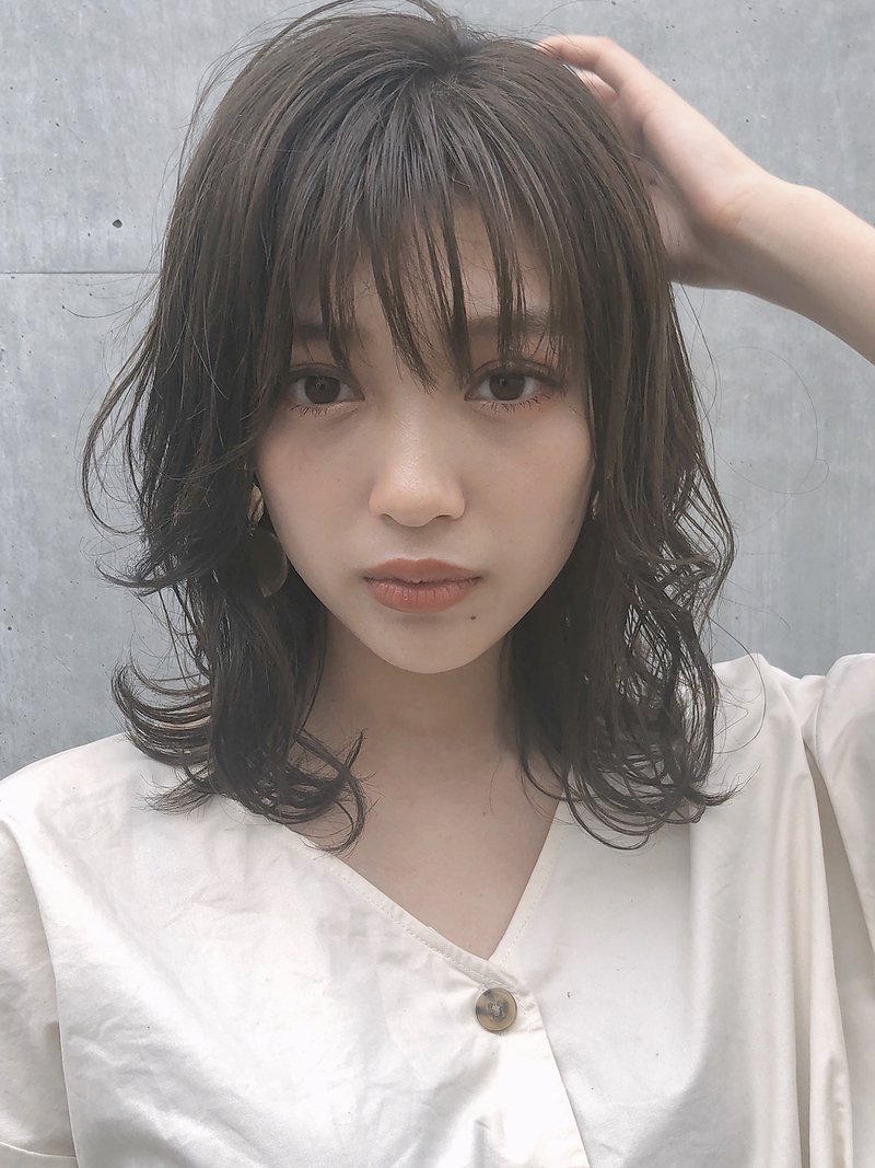 21春 前髪 髪色 形で見るミディアム特集 大学デビューに向けてヘアスタイルを準備しよっ ホットペッパービューティーマガジン 21春 前髪 髪色 形で見るミディアム特集 大学デビューに向けてヘアスタイルを準備しよっ ホットペッパービューティーマガジン