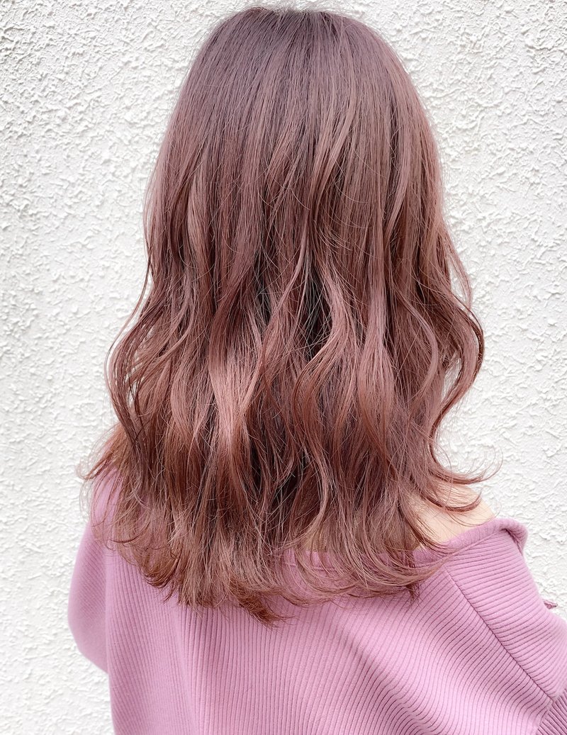 ピンクの髪色にしてみたい 明るめから暗めまで 自分に似合う愛されカラーを見つけよう ホットペッパービューティーマガジン