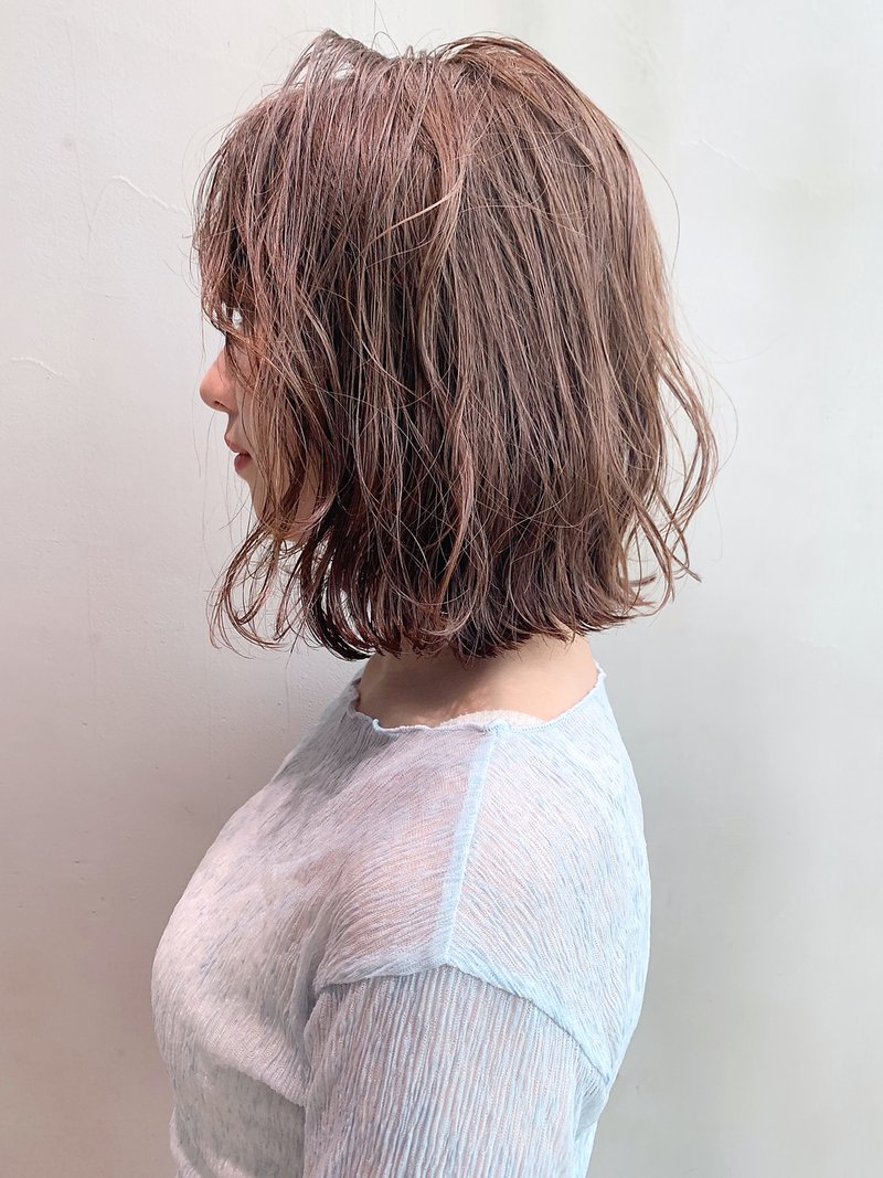 アッシュってどんな髪色 透明感を作る 魅惑のヘアカラースタイル 21 ホットペッパービューティーマガジン アッシュってどんな髪色 透明感を作る 魅惑のヘアカラースタイル 21 ホットペッパービューティーマガジン