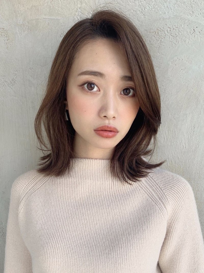 新宿【大沢かおり】20代30代40代大人かきあげ前髪外ハネミディ