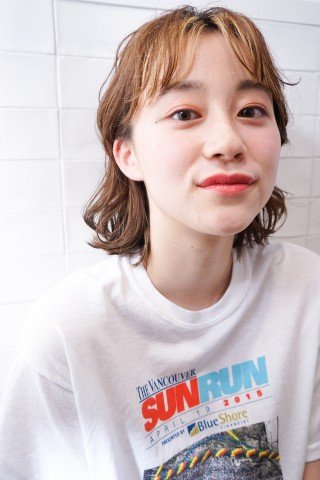 時代はツートン インナーカラーは前髪 バング 入れがアツい ホットペッパービューティーマガジン 時代はツートン インナーカラーは前髪 バング 入れがアツい ホットペッパービューティーマガジン