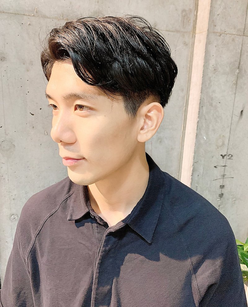 旬のアップバングで差をつける 好感度upが狙える レングス別 ヘアカタログ ホットペッパービューティーマガジン