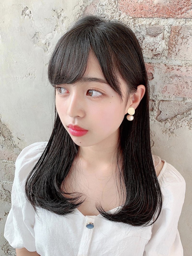 清楚系モテヘアのナンバーワン 黒髪ストレート をボブ ロングまで大特集 ホットペッパービューティーマガジン 清楚系モテヘアのナンバーワン 黒髪ストレート をボブ ロングまで大特集 ホットペッパービューティーマガジン