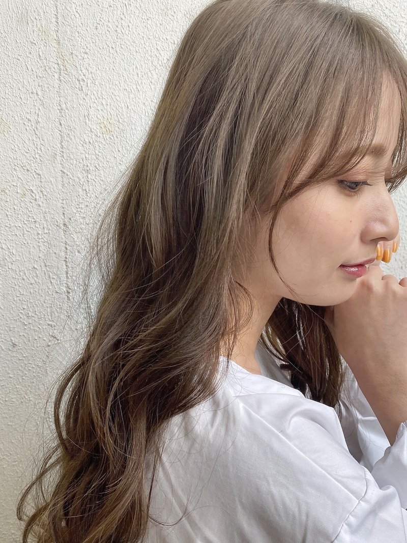 アッシュグレージュでおしゃれにアップグレード 大人髪を作る旬のヘアカラーまとめ ホットペッパービューティーマガジン アッシュグレージュでおしゃれにアップグレード 大人髪を作る旬のヘアカラーまとめ ホットペッパービューティーマガジン