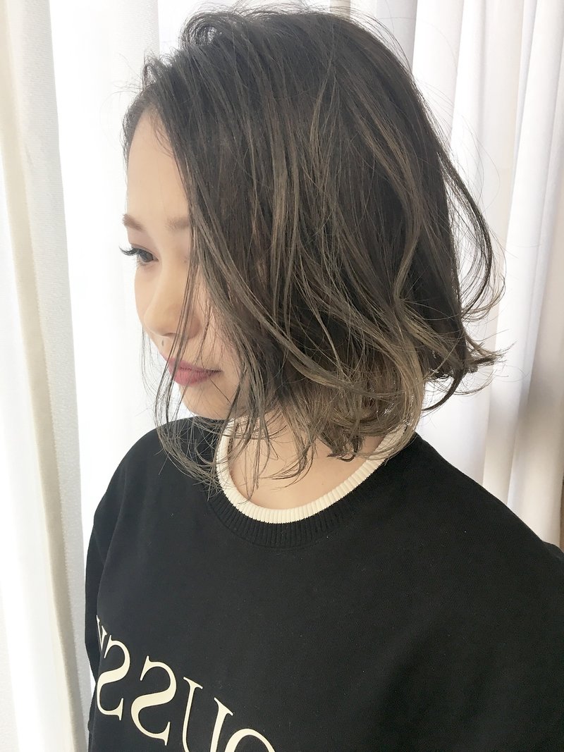 【Votan  松原 加奈】切りっぱなしボブ&ハイライトカラー