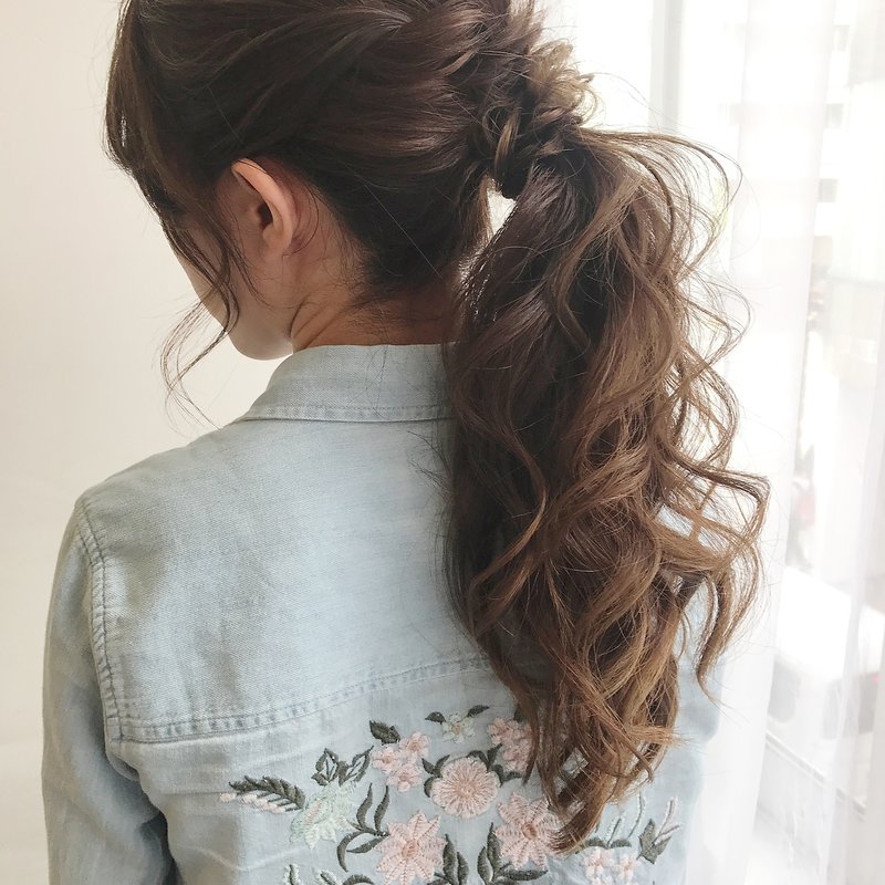 文化祭はヘアアレンジでsns映えを狙おう 学校行事におすすめの髪型特集 ホットペッパービューティーマガジン