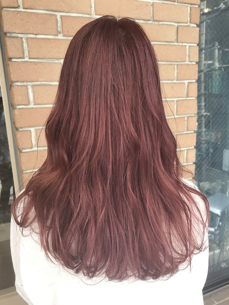 旬レディになれるピンクベージュカラー特集 ブリーチなしでもきれいに染まる いいとこ取りヘアカラー ホットペッパービューティーマガジン 旬レディになれるピンクベージュカラー特集 ブリーチなしでもきれいに染まる いいとこ取りヘアカラー ホットペッパービューティーマガジン
